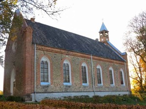Dalbes evaņģēliski luteriskā baznīca, Kirche