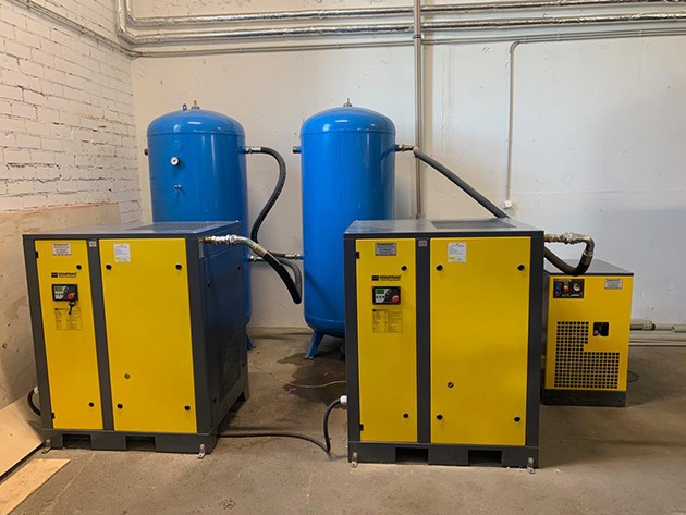 Two screw compressors with receivers, air dryer Comprag.