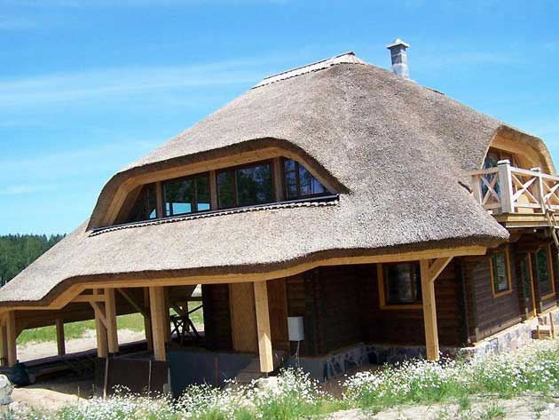 Niedru jumti, klāšana