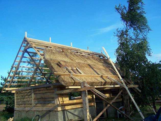 Jumiķu darbi, jumta segumu uzstādīšana, montāža