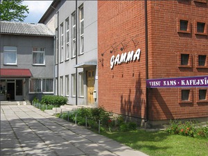 Gamma, Gasthaus