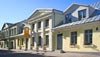 Kungu ligzda***, Hotel