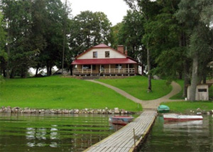 Lāzberģis, viesu nams