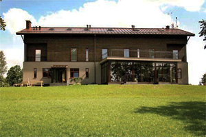 Lejasraķi, viesu nams