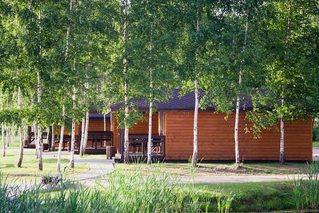 Summer cottage for 4 people, available eight cabins in summer