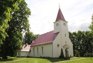 Lielvārdes evanģēliski luteriskā baznīca, церковь
