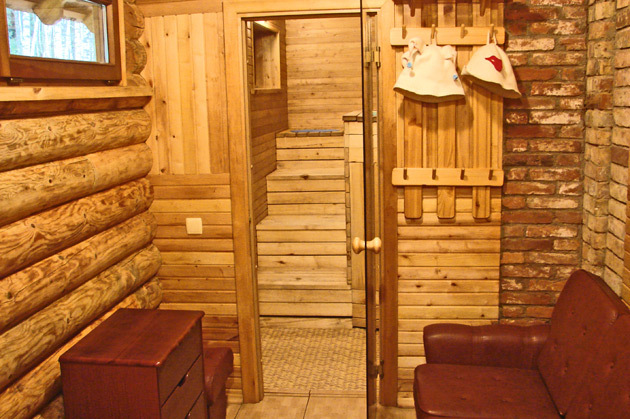 Bathhouses, saunas