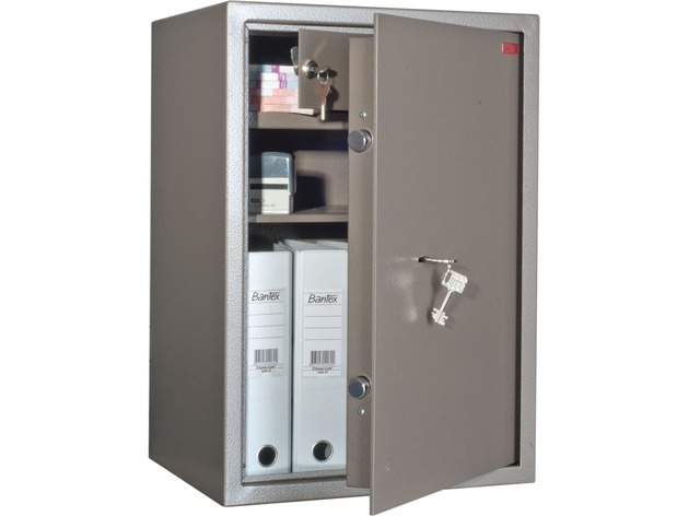 Repair and maintenance of safes