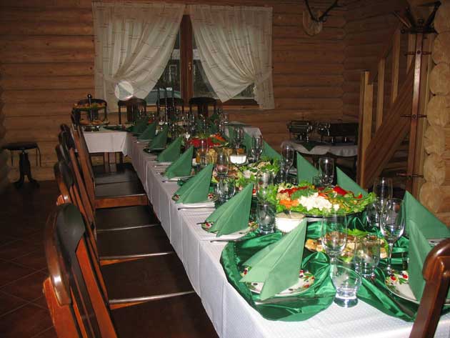 Serving tables