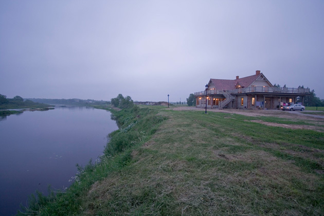 Viesu nams Ventaskrasti - Ventas upes krastā.