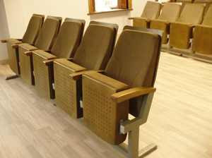 SEDIA IK, auditoriju krēsli