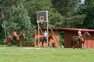 Zuši, atpūtas bāze